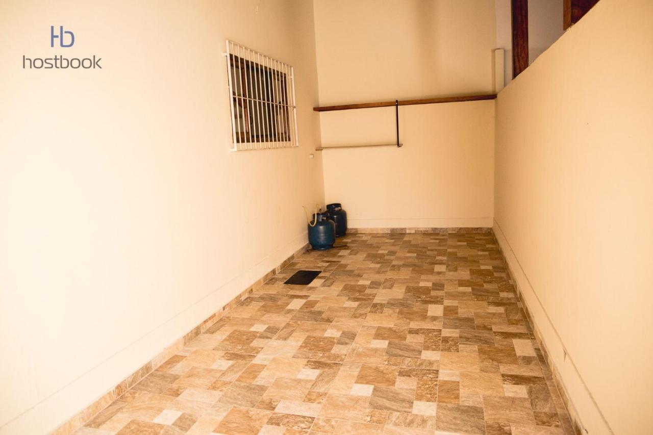Вилла Casa A 400 M Da Praia Do Centro - Wifi 200Mb - Garagem - Tv 500 Canais - 2 Quartos - Cozinha Equipada - Churrasqueira Риу-даз-Острас Экстерьер фото